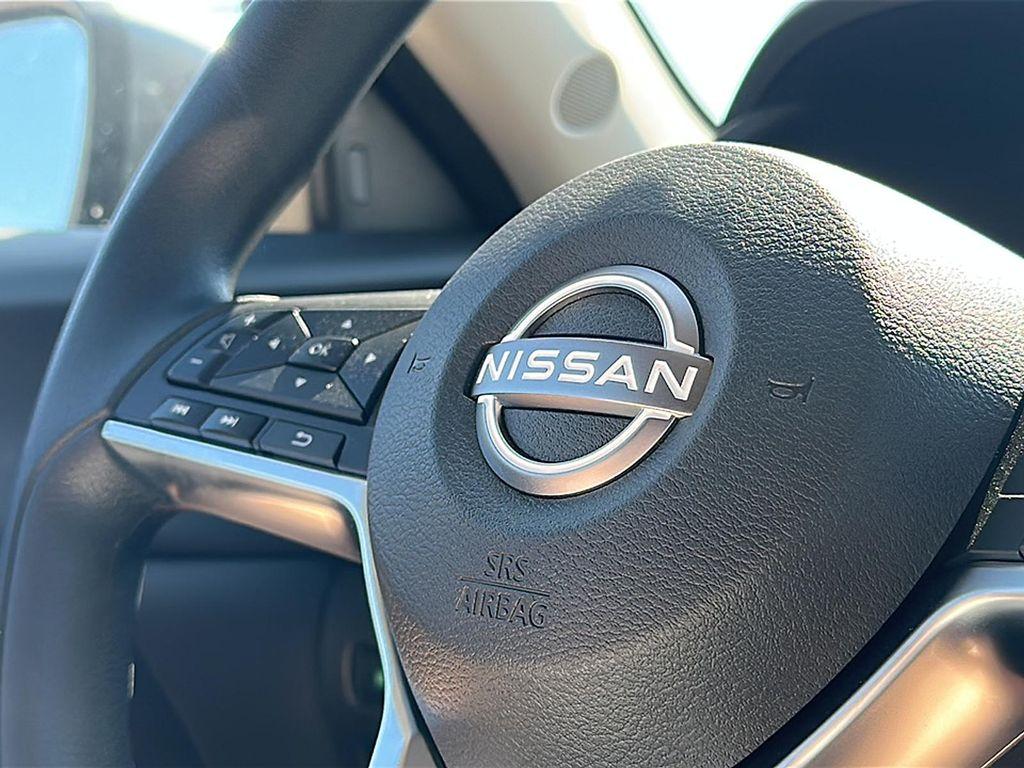 new 2025 Nissan Sentra car, priced at $22,035