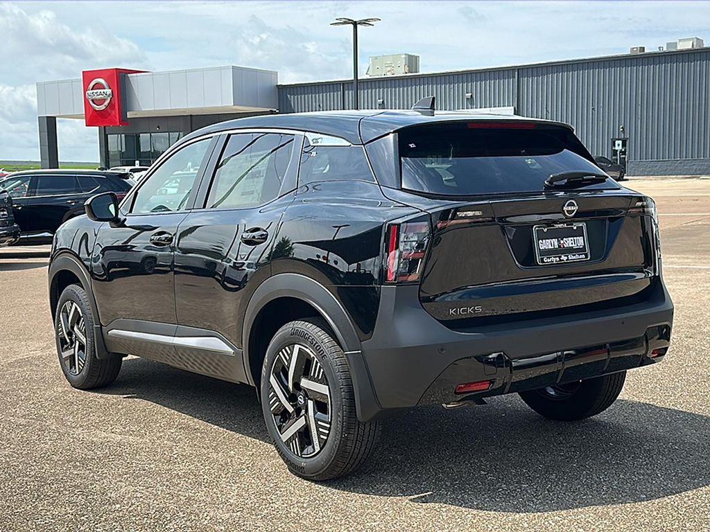 new 2025 Nissan Kicks car, priced at $24,512