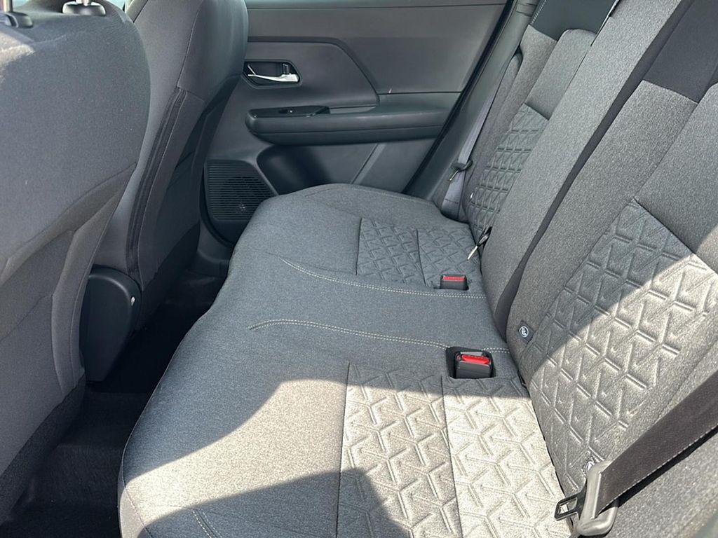 new 2025 Nissan Kicks car, priced at $24,512