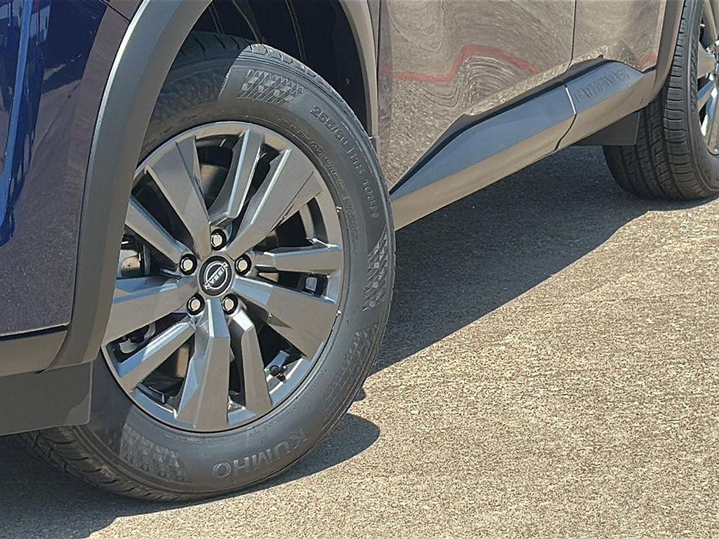 new 2025 Nissan Pathfinder car, priced at $39,026