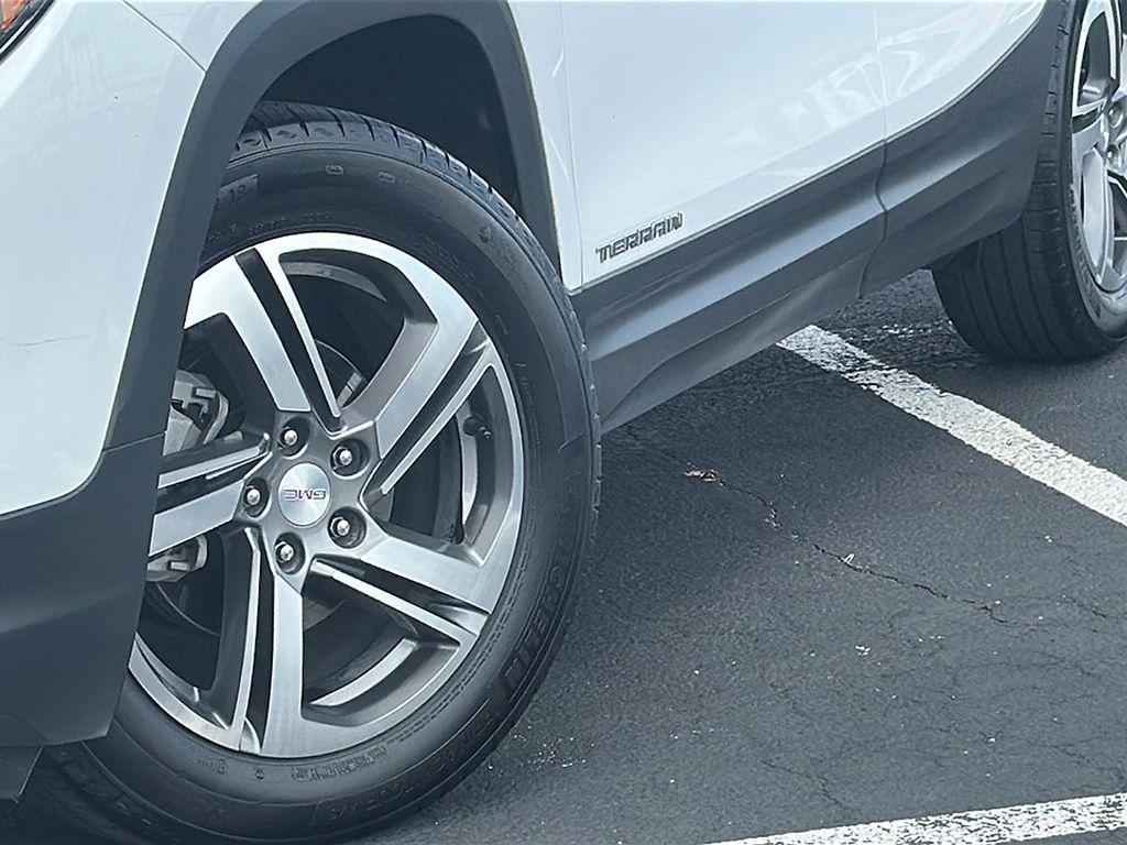 used 2021 GMC Terrain car, priced at $24,000