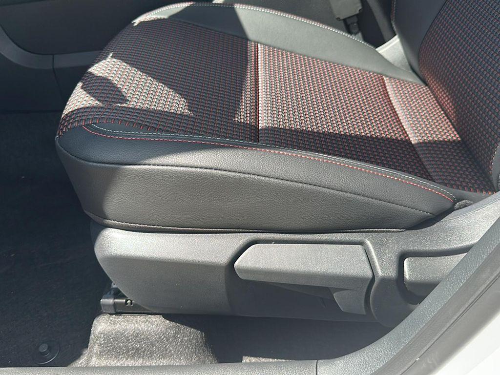 new 2025 Nissan Kicks car, priced at $27,626