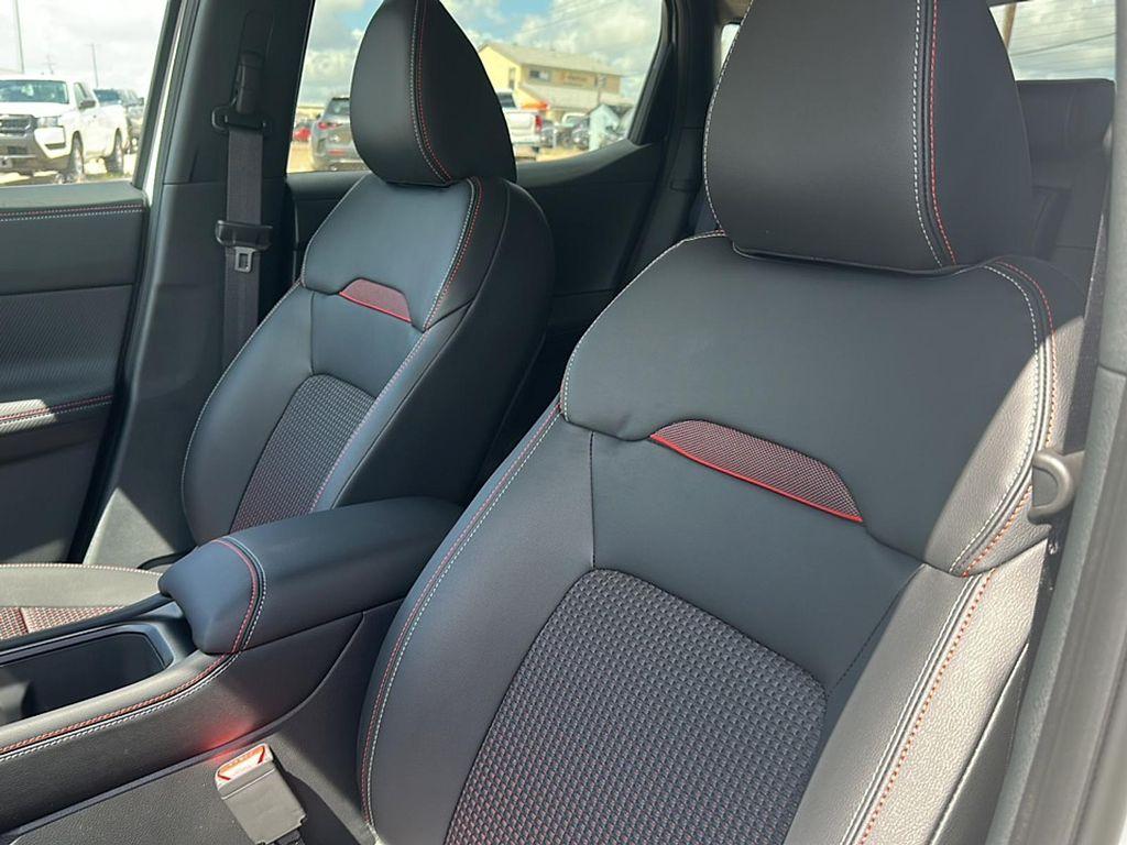new 2025 Nissan Kicks car, priced at $27,626