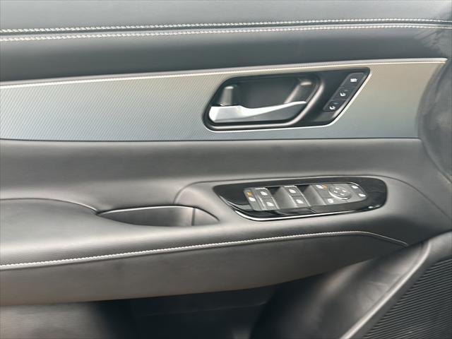 new 2025 Nissan Murano car, priced at $45,205