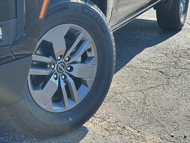 new 2025 Nissan Frontier car, priced at $38,353