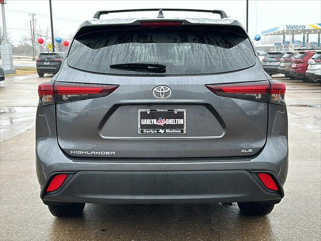 used 2024 Toyota Highlander car, priced at $43,995