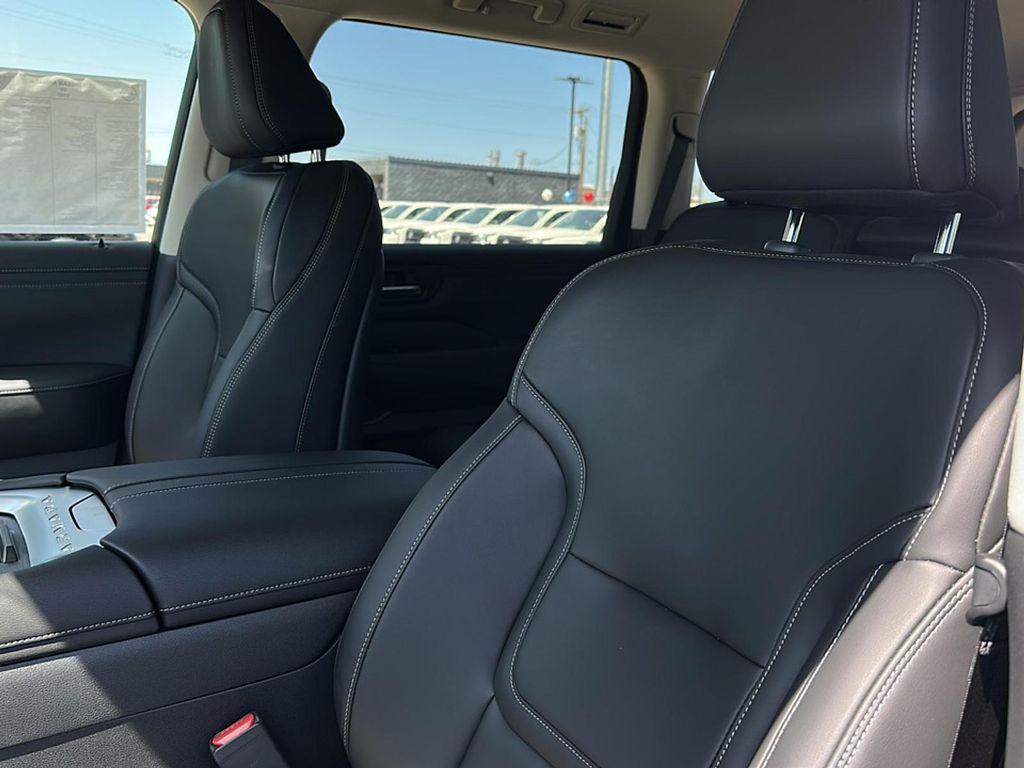 new 2025 Nissan Armada car, priced at $56,928