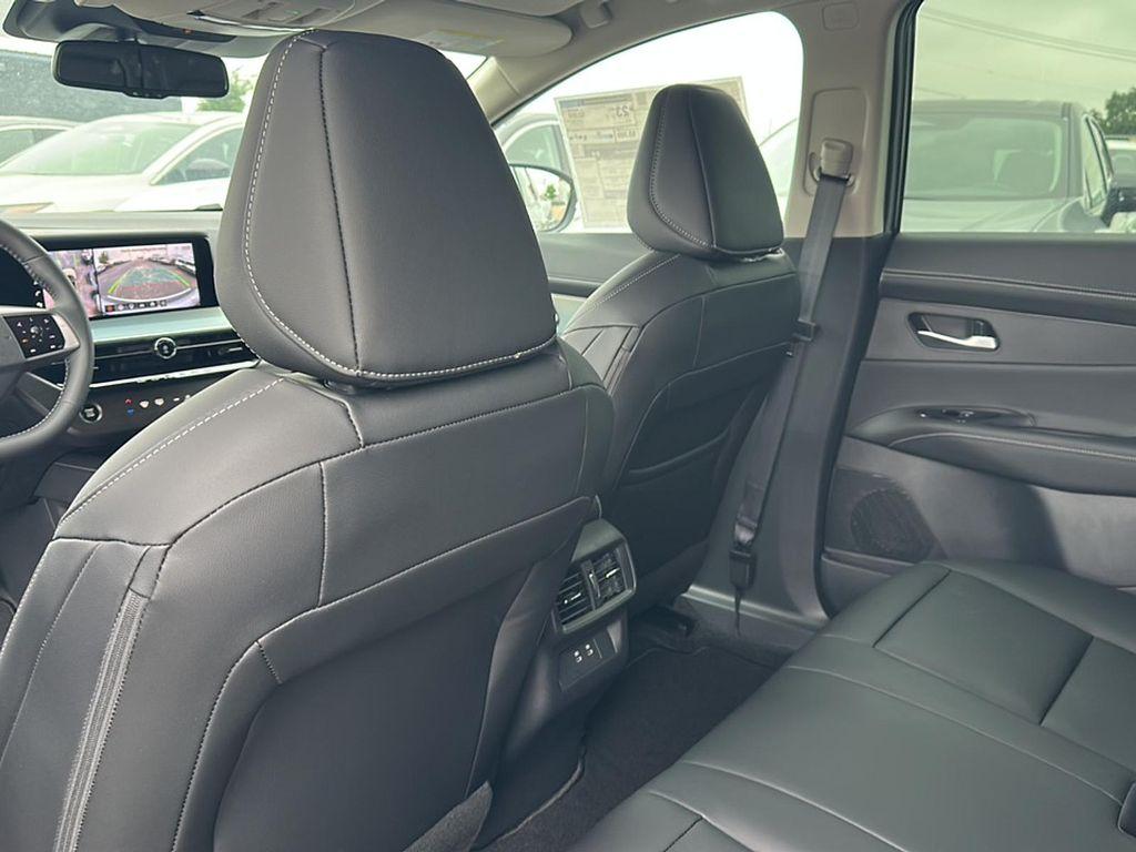 new 2025 Nissan Murano car, priced at $47,615