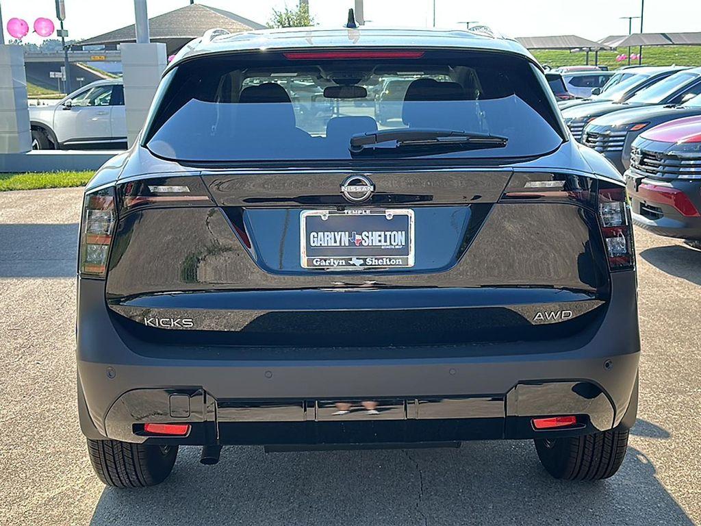 new 2025 Nissan Kicks car, priced at $26,160