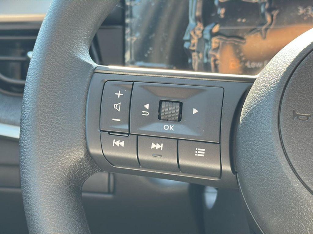 new 2025 Nissan Kicks car, priced at $26,160