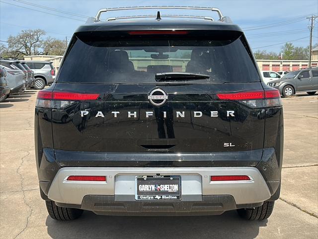 new 2025 Nissan Pathfinder car, priced at $40,994