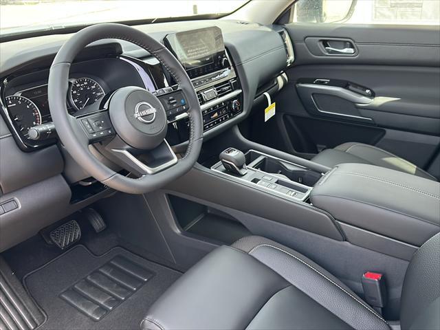 new 2025 Nissan Pathfinder car, priced at $41,594