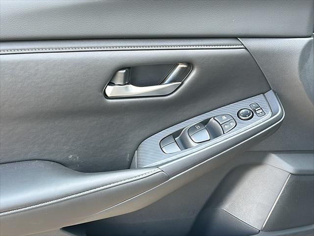 new 2025 Nissan Sentra car, priced at $23,569