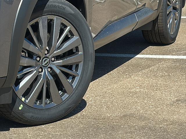 new 2025 Nissan Pathfinder car, priced at $44,156