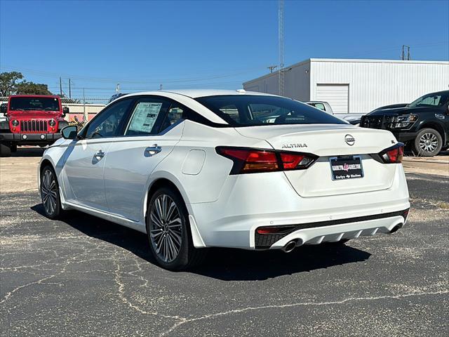 new 2025 Nissan Altima car, priced at $33,385