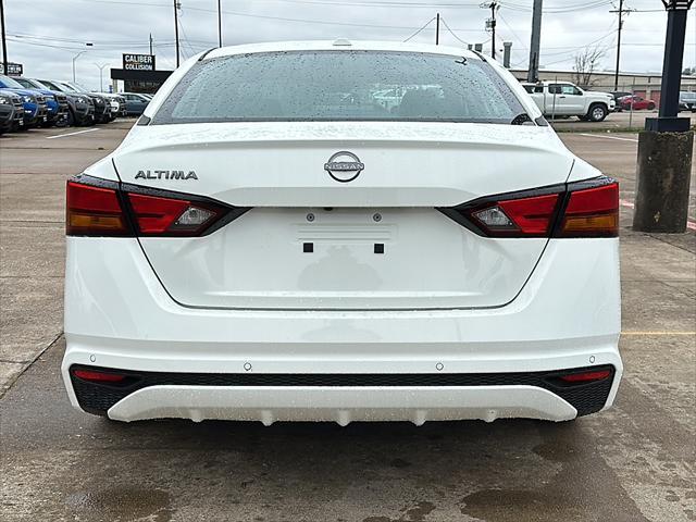 new 2025 Nissan Altima car, priced at $26,252