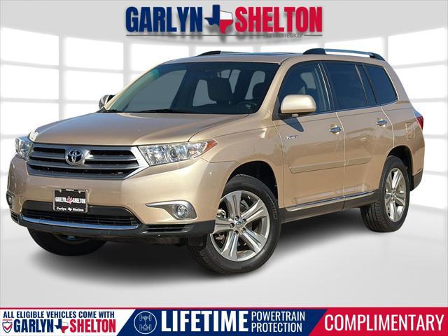 used 2011 Toyota Highlander car, priced at $14,995