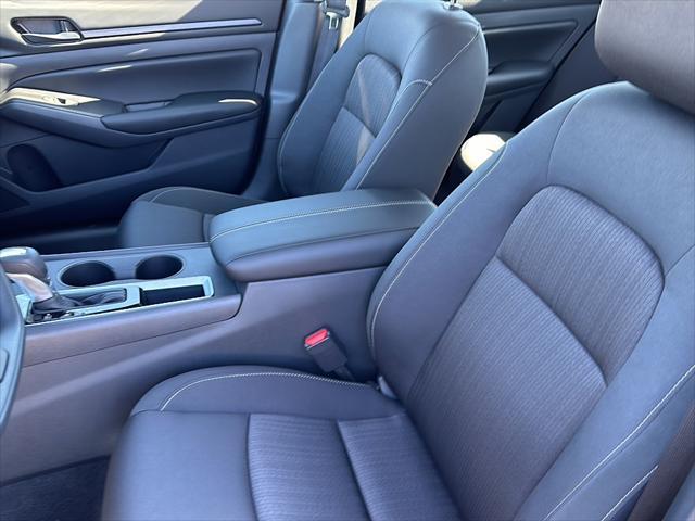 new 2025 Nissan Altima car, priced at $26,252
