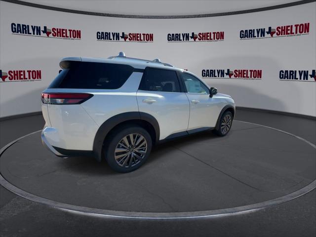 new 2024 Nissan Pathfinder car, priced at $42,619