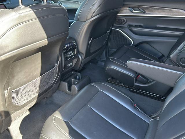 used 2021 Jeep Grand Cherokee L car, priced at $30,995