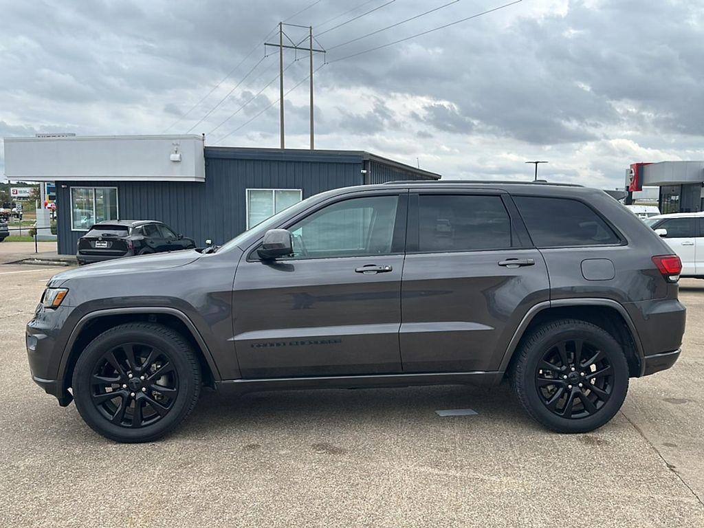 used 2019 Jeep Grand Cherokee car, priced at $17,295