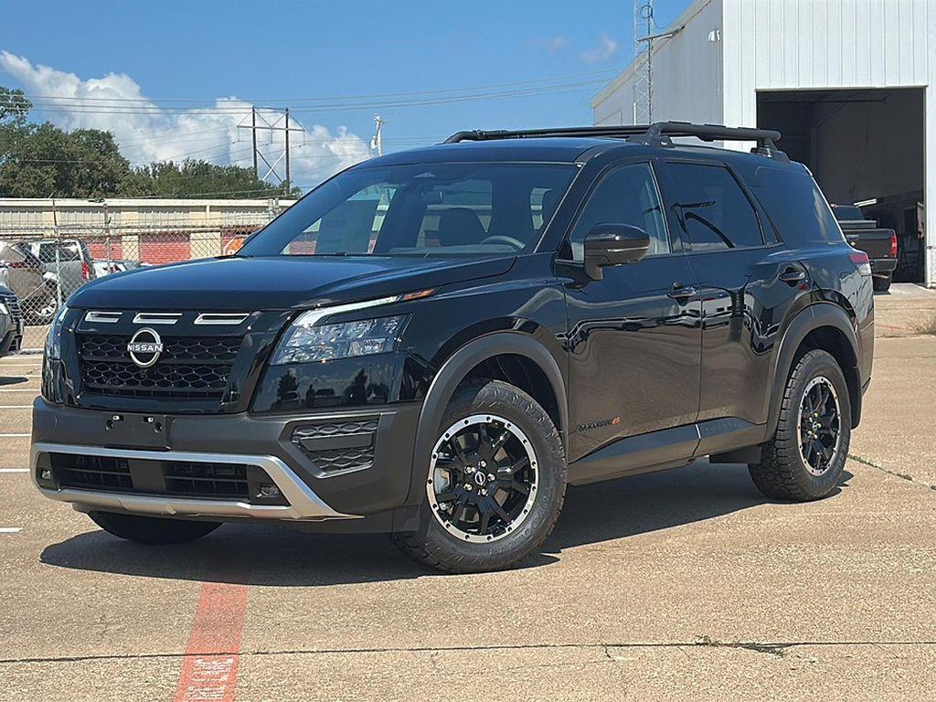 new 2025 Nissan Pathfinder car, priced at $38,618