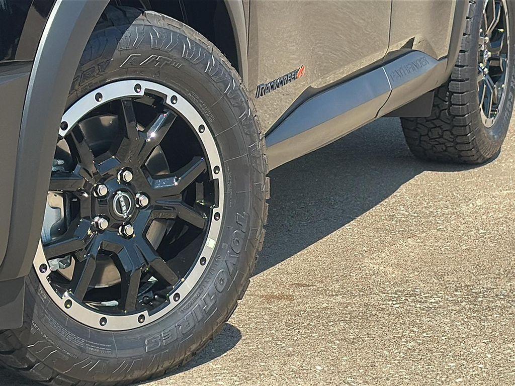 new 2025 Nissan Pathfinder car, priced at $38,618