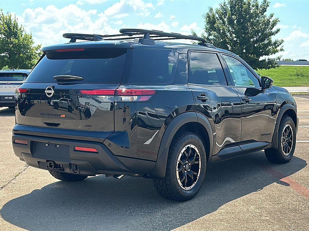 new 2025 Nissan Pathfinder car, priced at $38,618