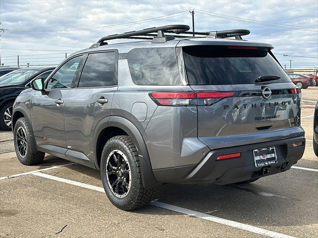 new 2025 Nissan Pathfinder car, priced at $43,378