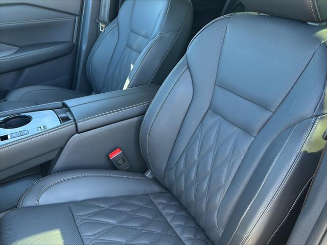 new 2025 Nissan Rogue car, priced at $40,675