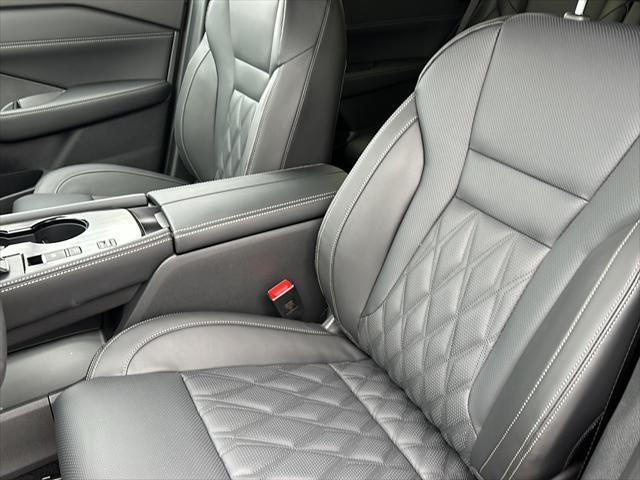 new 2025 Nissan Rogue car, priced at $41,248