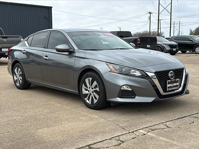 used 2022 Nissan Altima car, priced at $22,995