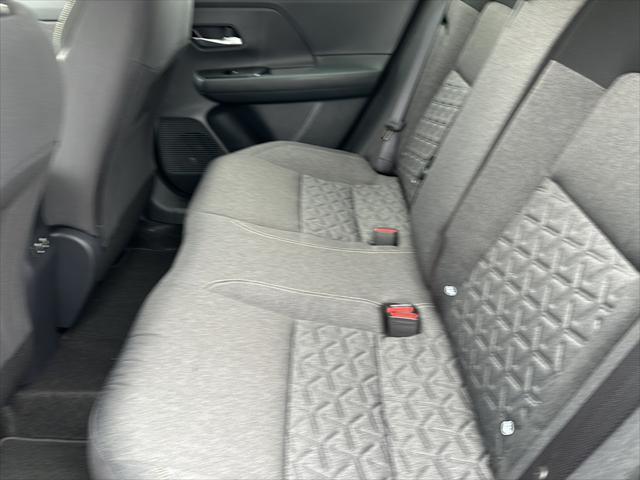 new 2025 Nissan Kicks car, priced at $27,182