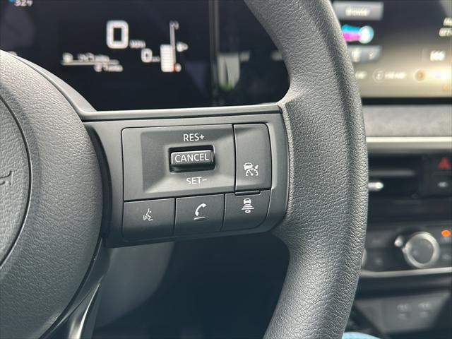 new 2025 Nissan Kicks car, priced at $27,182