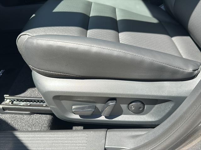 new 2025 Nissan Rogue car, priced at $31,979