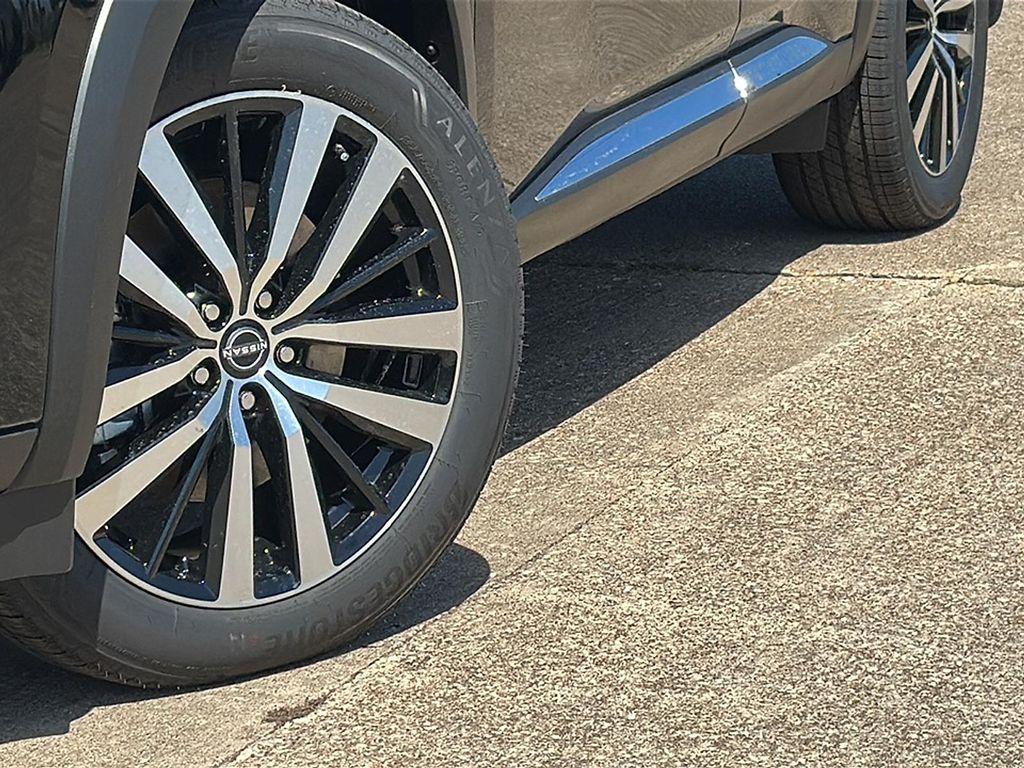 new 2025 Nissan Pathfinder car, priced at $48,890