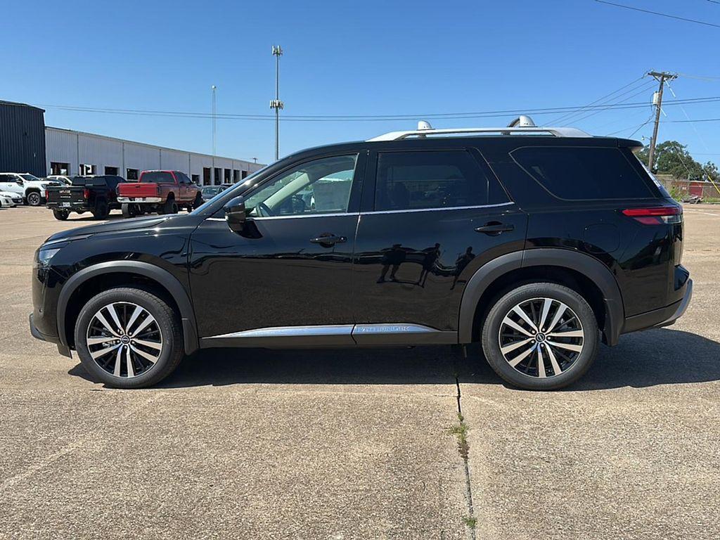 new 2025 Nissan Pathfinder car, priced at $48,890