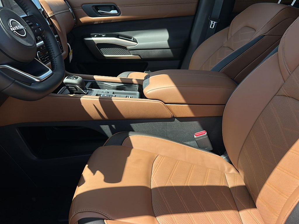 new 2025 Nissan Pathfinder car, priced at $48,890