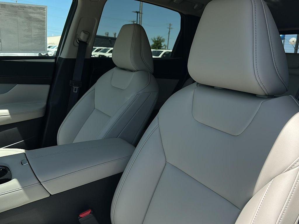 new 2025 Nissan Murano car, priced at $47,184