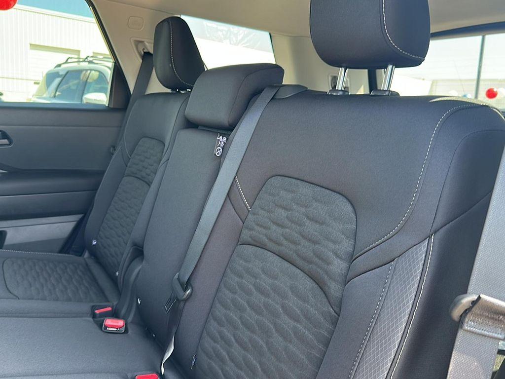 new 2025 Nissan Pathfinder car, priced at $30,841