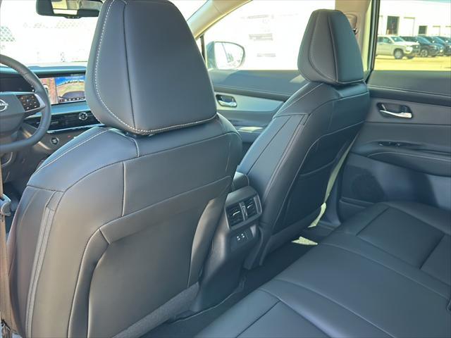 new 2025 Nissan Murano car, priced at $47,185