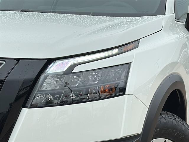 new 2025 Nissan Pathfinder car, priced at $43,457