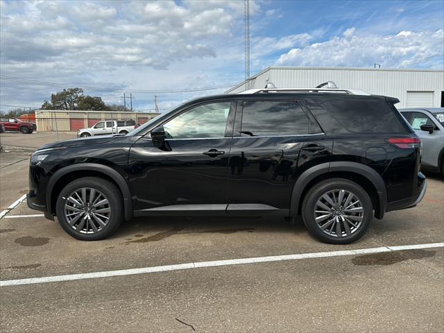 new 2025 Nissan Pathfinder car, priced at $46,170