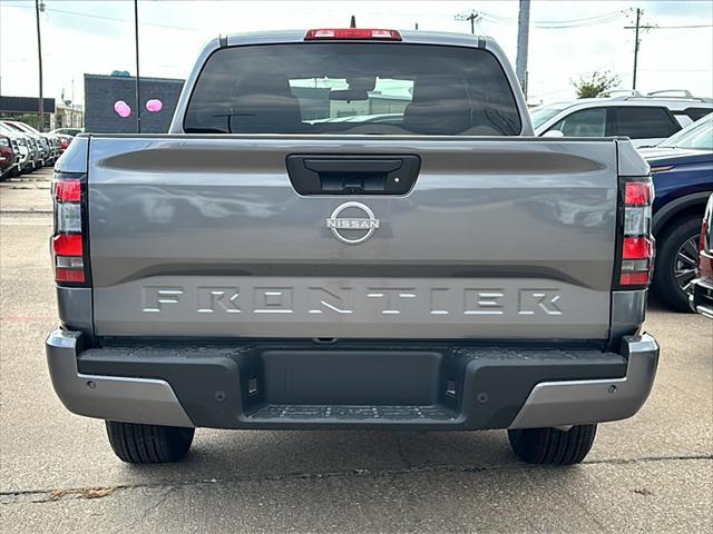 new 2025 Nissan Frontier car, priced at $36,321