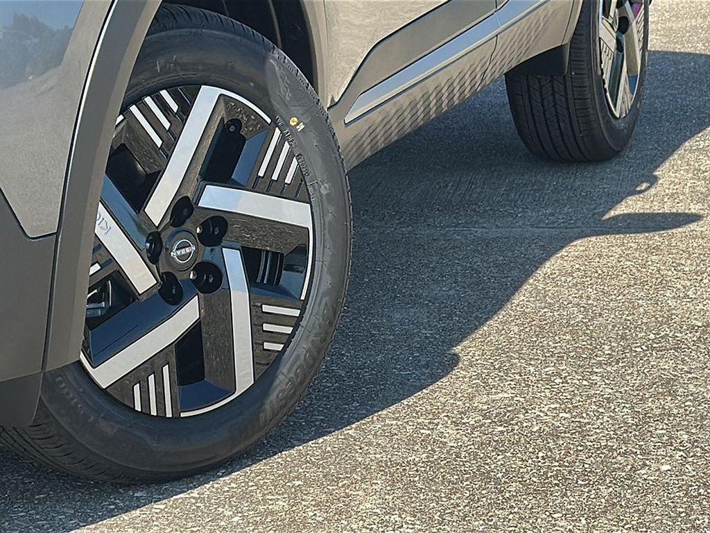 new 2026 Nissan Kicks car, priced at $26,195