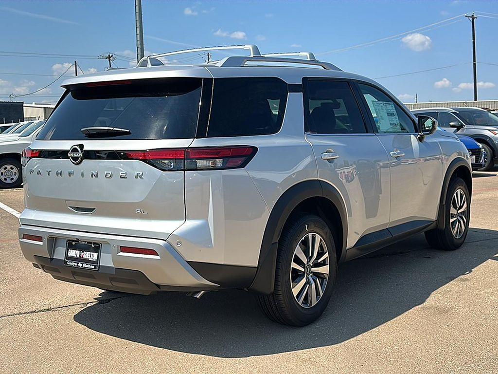 new 2025 Nissan Pathfinder car, priced at $36,755