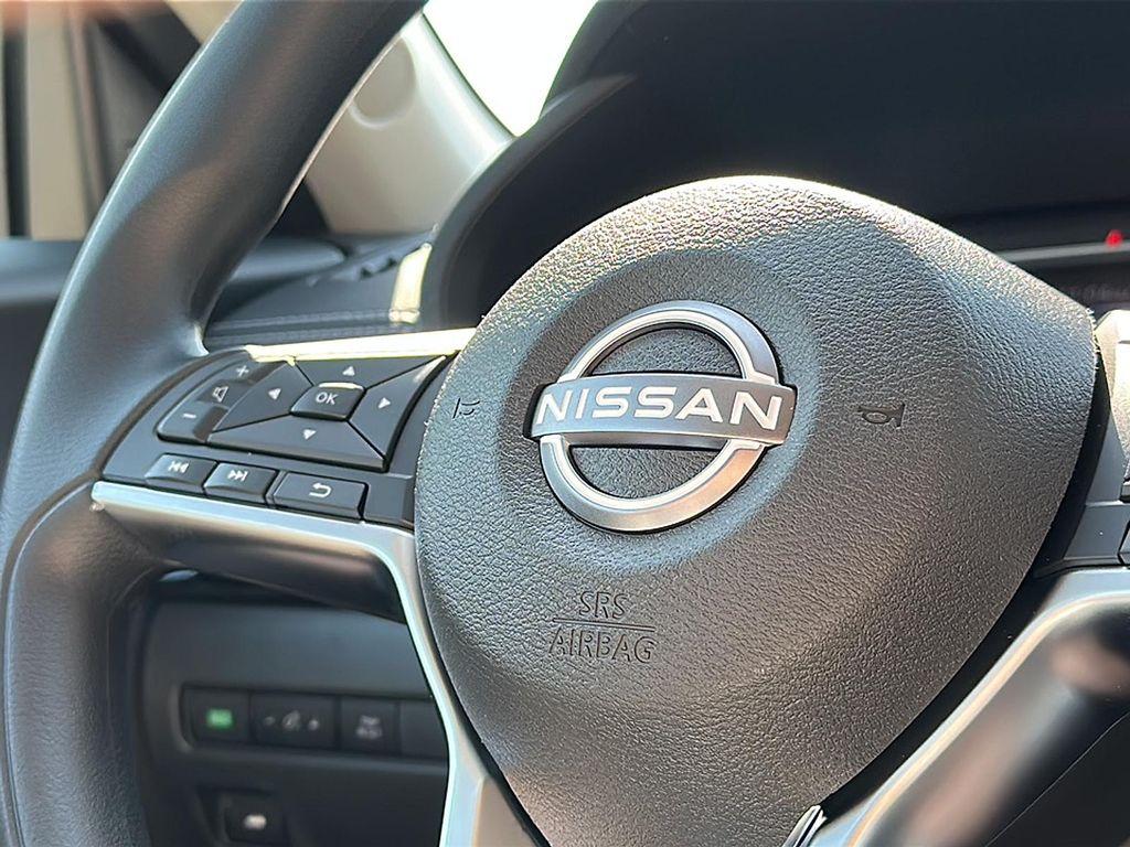 new 2025 Nissan Sentra car, priced at $21,697