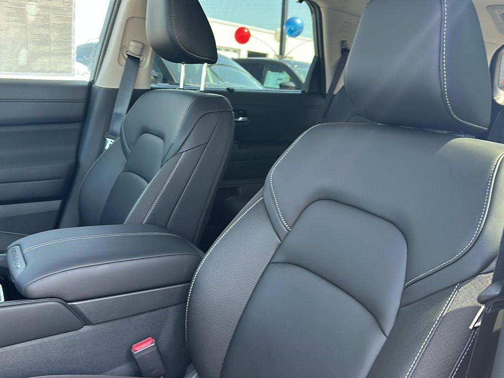 new 2025 Nissan Pathfinder car, priced at $44,587