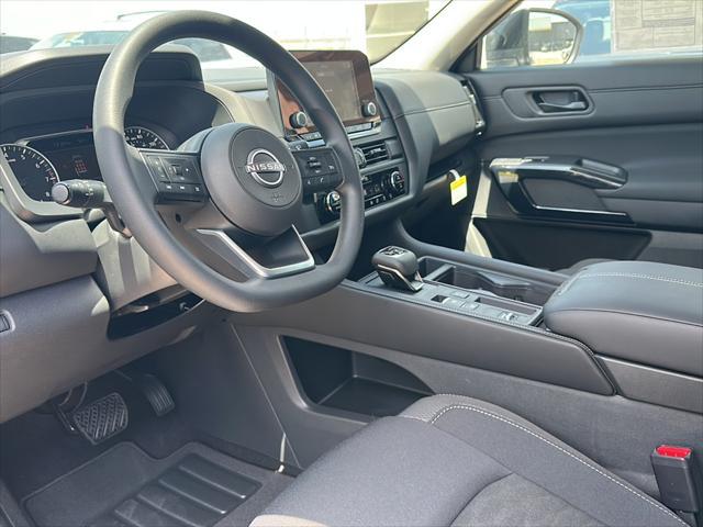 new 2025 Nissan Pathfinder car, priced at $36,028
