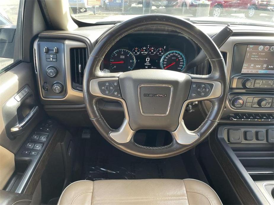 used 2018 GMC Sierra 1500 car, priced at $31,999